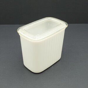 Hazel Atlas White Milk Glass Refrigerator Dish Refrigerator Box with Lid